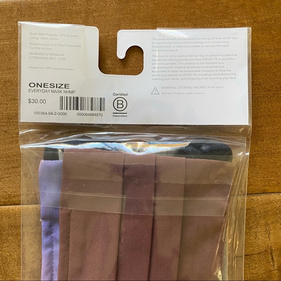 NWT Athleta Everday Printed Face Mask Pack of 5 - Picture 4 of 10